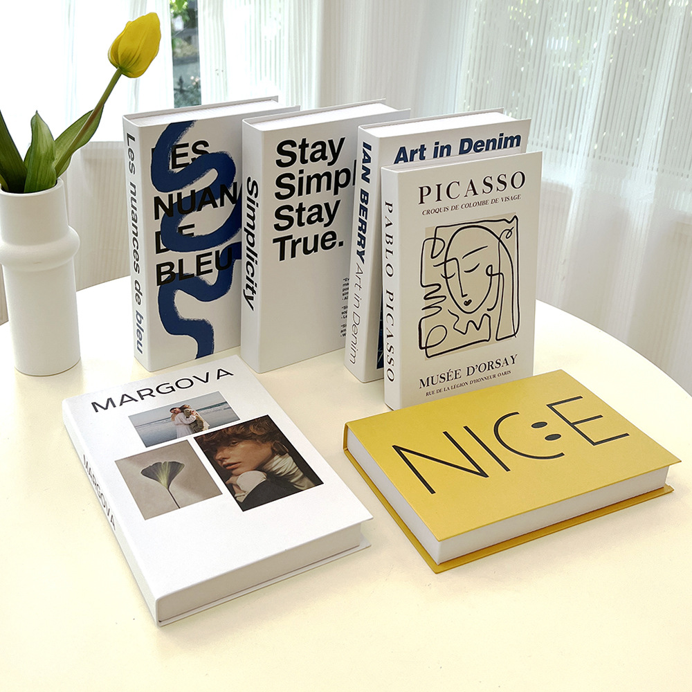 Simulatie Boek Kunst Bloem Eng - Home Decor Magazine recensie en prijs